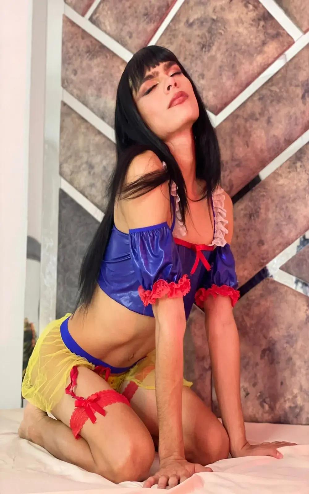 Bella_jhonns