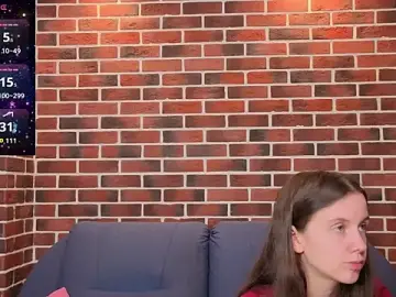 Stripchat Live Porn of MyrtaMcclaney