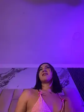 Stripchat Live Sex Cam of MarilynDupont