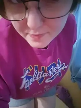 Stripchat Adult Webcam of wehavepussies_xoxo