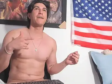 Stripchat Watch Live Sex Cams of Karimferrer