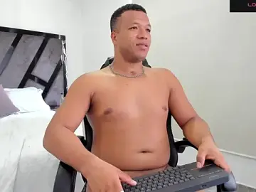 Stripchat Best Webcam of AnnieAndStefan