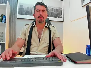 Stripchat Best Webcam of JuanKFit_45
