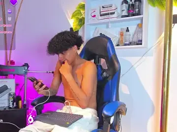 Stripchat Free Porn Cam of _taylor_black