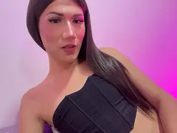 Stripchat Live Sex Cam of Charming_J