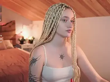 Stripchat Best live sex cam show of Nerissa_xo