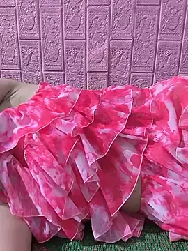 Stripchat Sex Cam of juicy-milu