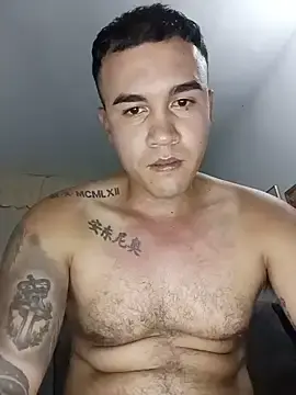 Stripchat Nude Webcam of andres_dirtylover