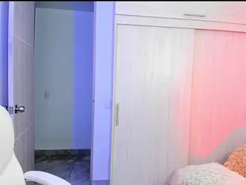 Stripchat Watch Live Sex Cams of fioresantamaria