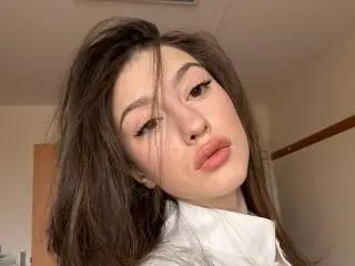 Xlovecam Free Live Porn of DanicaStuer