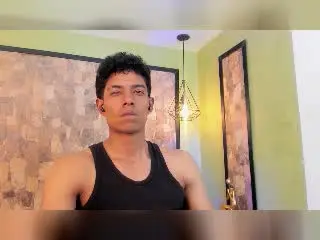 Xlovecam Live Sex Cam of VictoryCassus