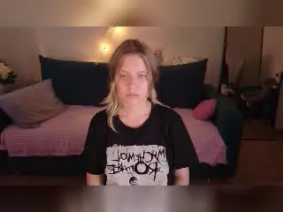 Xlovecam Watch Live Sex Cams of VikiCharm