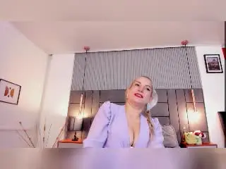 Xlovecam Adult Webcam of GiuliaAddams