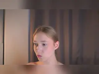 Xlovecam Watch Live Sex Cams of MaryaGruen
