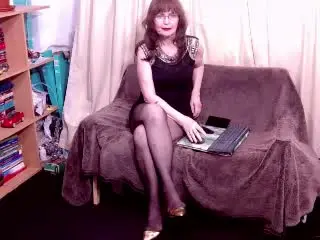 Xlovecam Live Sex of AngieGreen