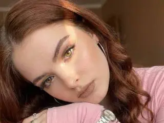 Xlovecam Live Sex Cam of BryannaCrecelius