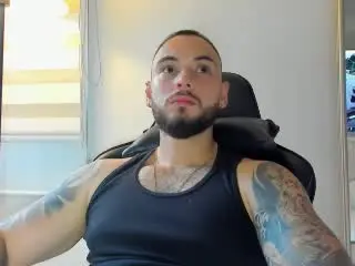 Xlovecam Best Webcam of FrankJones