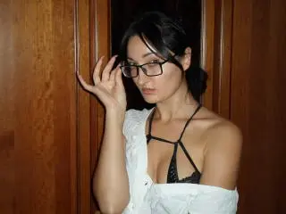 Xlovecam Live Sex of Latrika