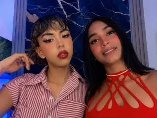 Xlovecam Nude Webcam of LuxuryQueens