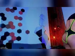 Xlovecam Live Sex Cam of RomanCroft