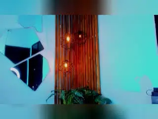 Xlovecam Live Sex Cam of RomanCroft