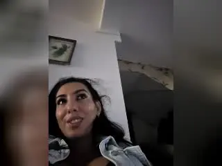 Xlovecam Best live sex cam show of BrunetteBabe69