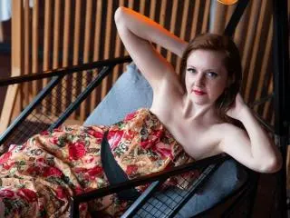 Xlovecam Live Sex Cam of MeganPirs