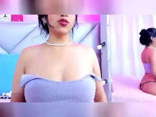 Xlovecam Watch Live Sex Cams of EmmaSollins