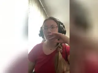 Xlovecam Free Porn Cam of Meeranda
