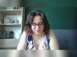 Xlovecam Best Webcam of SensualParis