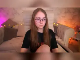 Xlovecam Adult Webcam of ArrinaWair