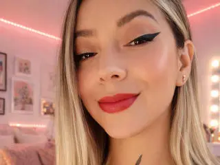 Xlovecam Nude Webcam of KayleeM