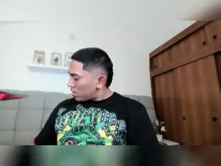 Xlovecam Sex Cam of EroticXSins