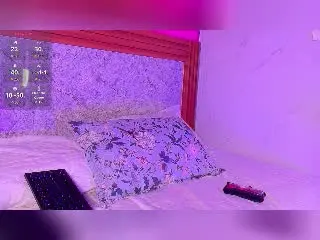 Xlovecam Private Sex Chat of DreamingOfU