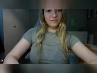Xlovecam Nude Webcam of FancyRosie