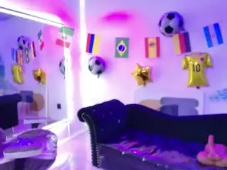 Xlovecam Watch Live Sex Cams of GemmaBellini