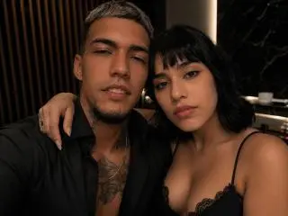 Xlovecam Free Live Porn of SamanthaAndJhon