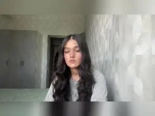 Xlovecam Free Porn Cam of MeaghanGrigalonis