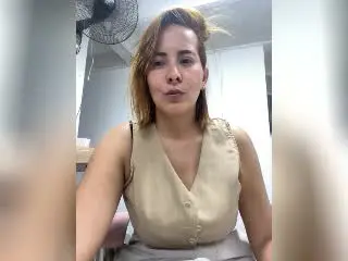 Xlovecam Free Porn Cam of SaritaVelez