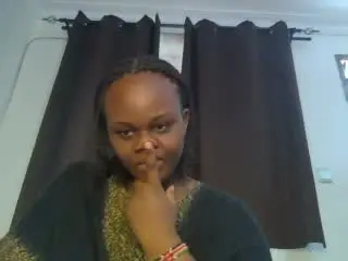 Xlovecam Watch Live Sex Cams of TeaWoman