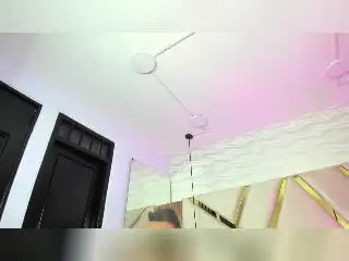 Xlovecam Sex Chat of MadisonSmitt