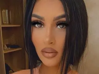 Xlovecam Watch Live Sex Cams of SelenaCruz