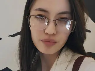 Xlovecam Adult Video Chat of TreenaMinns