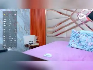 Xlovecam Adult Webcam of MissFoster