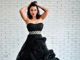 Xlovecam Sex Chat of LauraSin