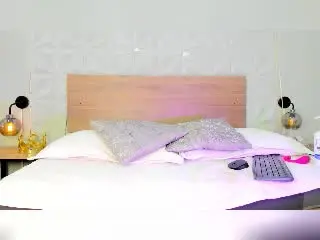 Xlovecam Free Live Porn of ValeryTranss
