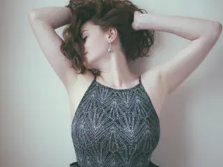 Xlovecam Best Webcam of ChicEva