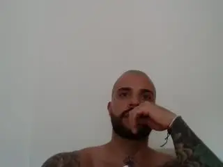 Xlovecam Live Porn of MedellynDark