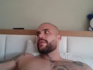 Xlovecam Watch Live Sex Cams of MedellynDark