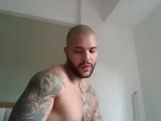 Xlovecam Private Sex Chat of MedellynDark